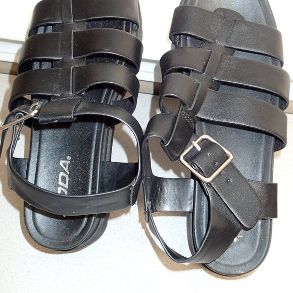 Soda Black Womens Sandals Size 7 - Picture 1 of 4